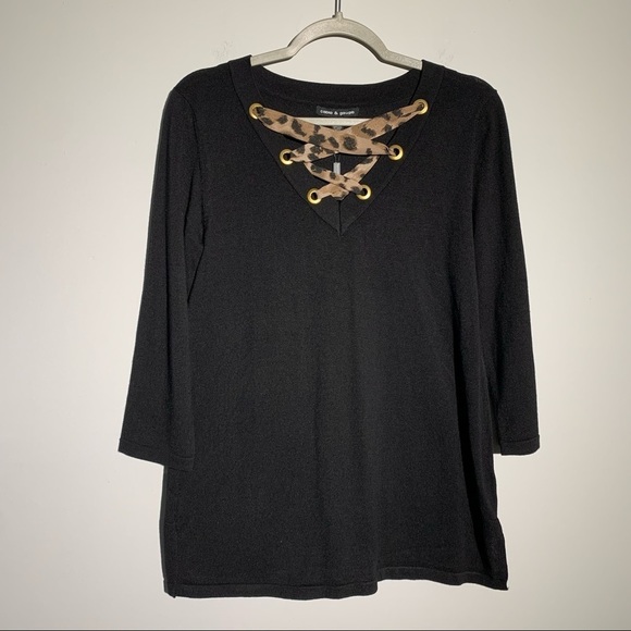 Cable & Gauge Tops - Women’s Cable & Gauge black cheetah print detail blouse size medium M